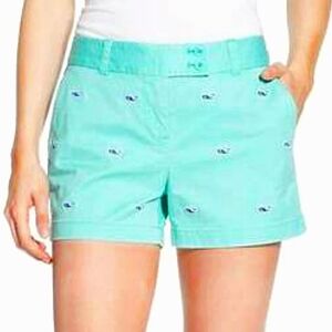 Vineyard Vines Women's Teal Whale Print Shorts